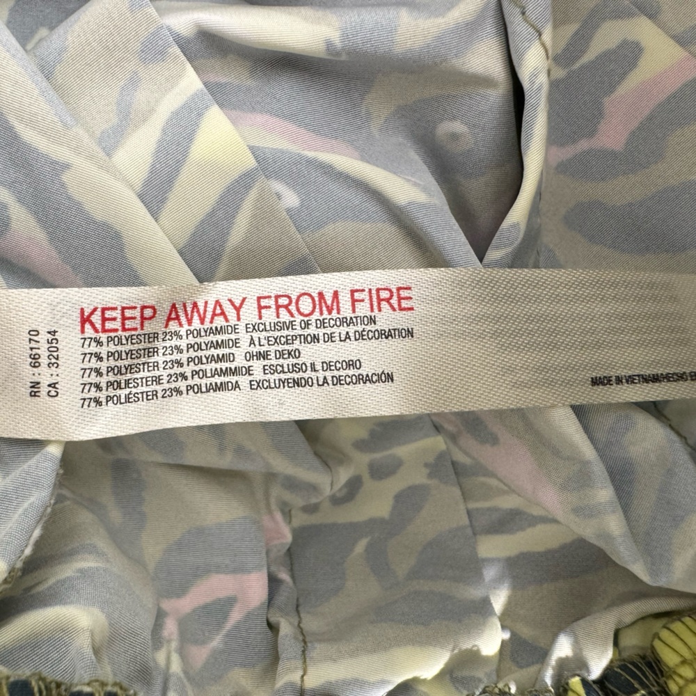 Free People Movement Zephyr Printed Pants Balloon Inspired Silhouette ~NWOT - Picture 12 of 12